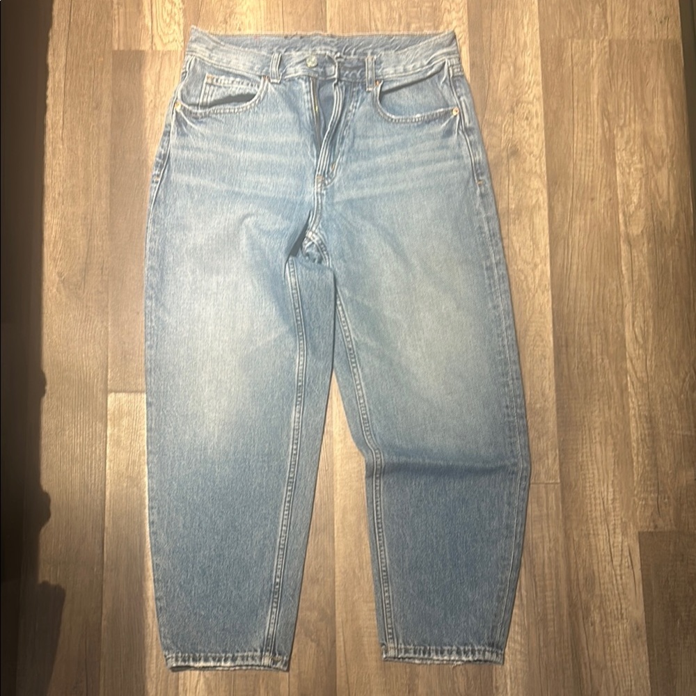 Gap women’s barrel jeans